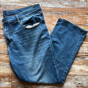 Lucky Brand Blue Straight Jeans Classic Style